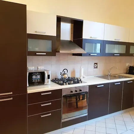 Mille's Appartament Center شقة