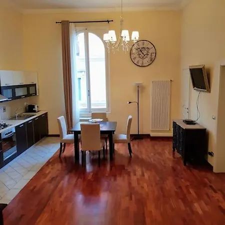Mille's Appartament Center شقة