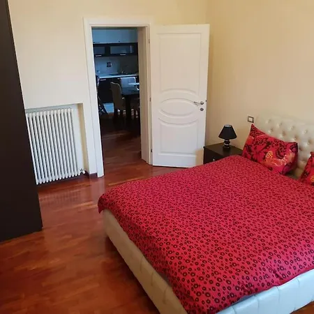 Mille's Appartament Center Bolonha